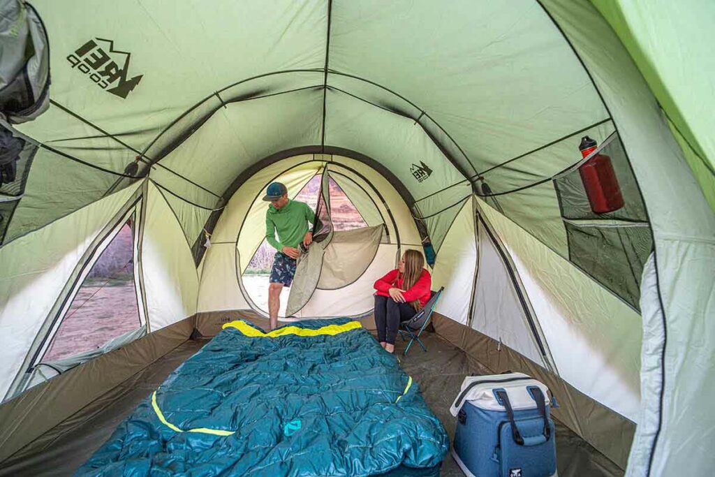 Camping-tent-(inside-REI-Co-op-Wonderland-4_