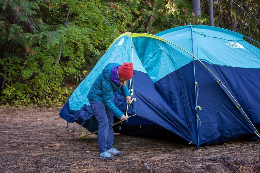 Camping-tent-(setting-up-The-North-Face-Wawona-6)
